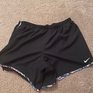 Nike Black Athletic Shorts Lightweight Breathable